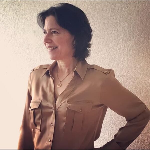 Beatriz Larios - Image 5