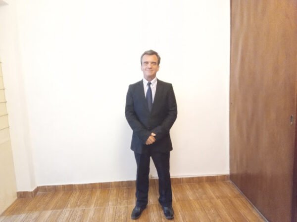Carlos Arau - Image 8