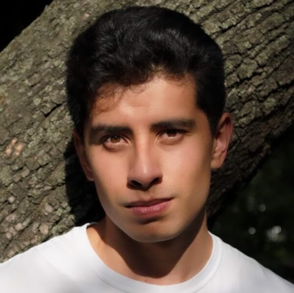 RODRIGO ROMÁN BÁEZ - Image 3